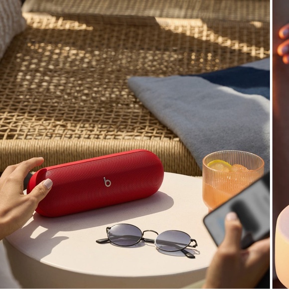 Beats by Dre Pill Speaker - Vibrant Red - Picture 3 of 6